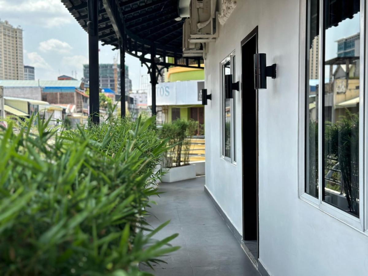 Sun Chakra Boutique Hotel Phnom Penh Eksteriør billede