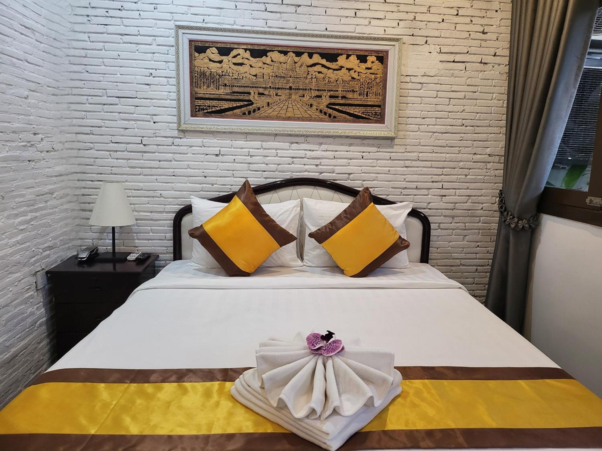 Sun Chakra Boutique Hotel Phnom Penh Eksteriør billede